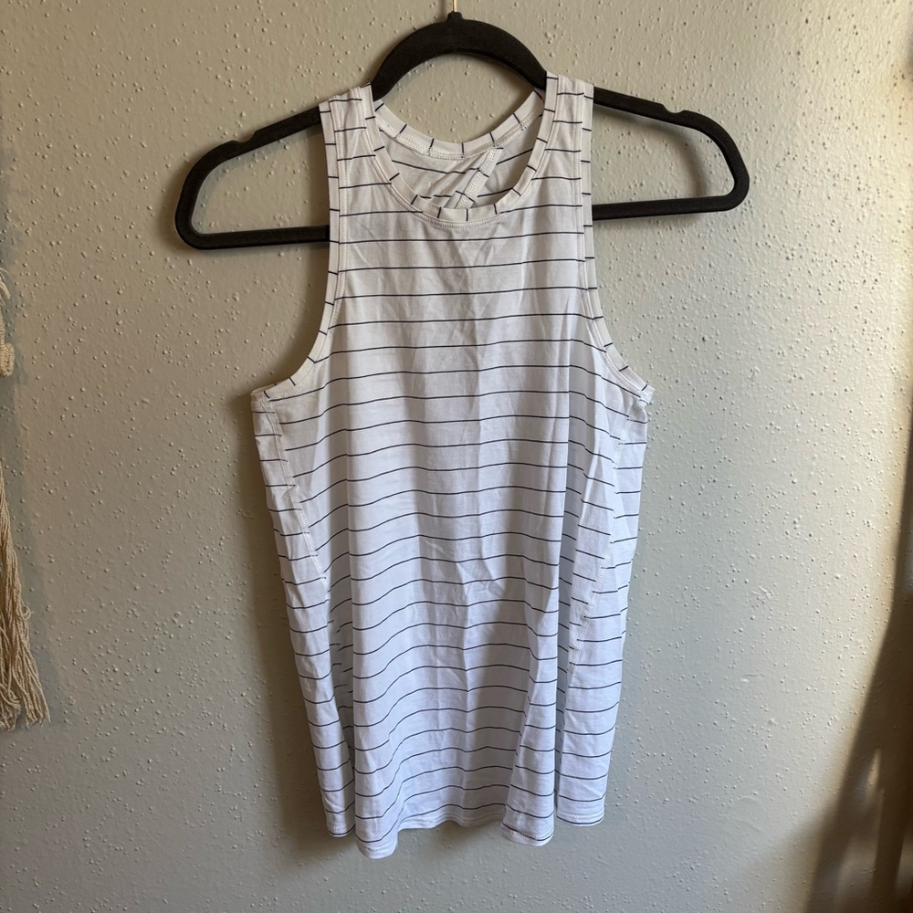 Lululemon open back tank